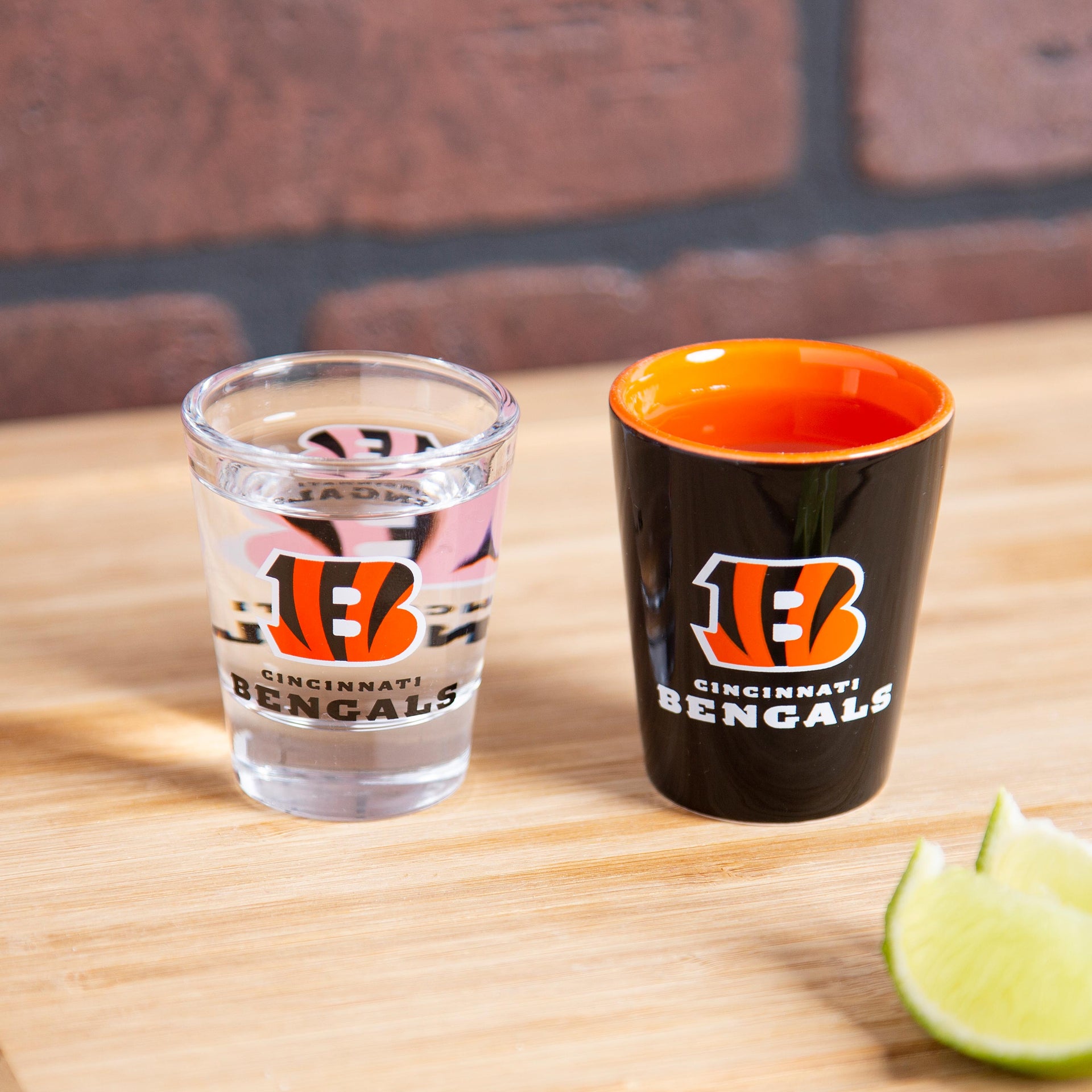 Cincinnati Bengals 4 Piece Ceramic Glass 2oz. Shot Glass Set