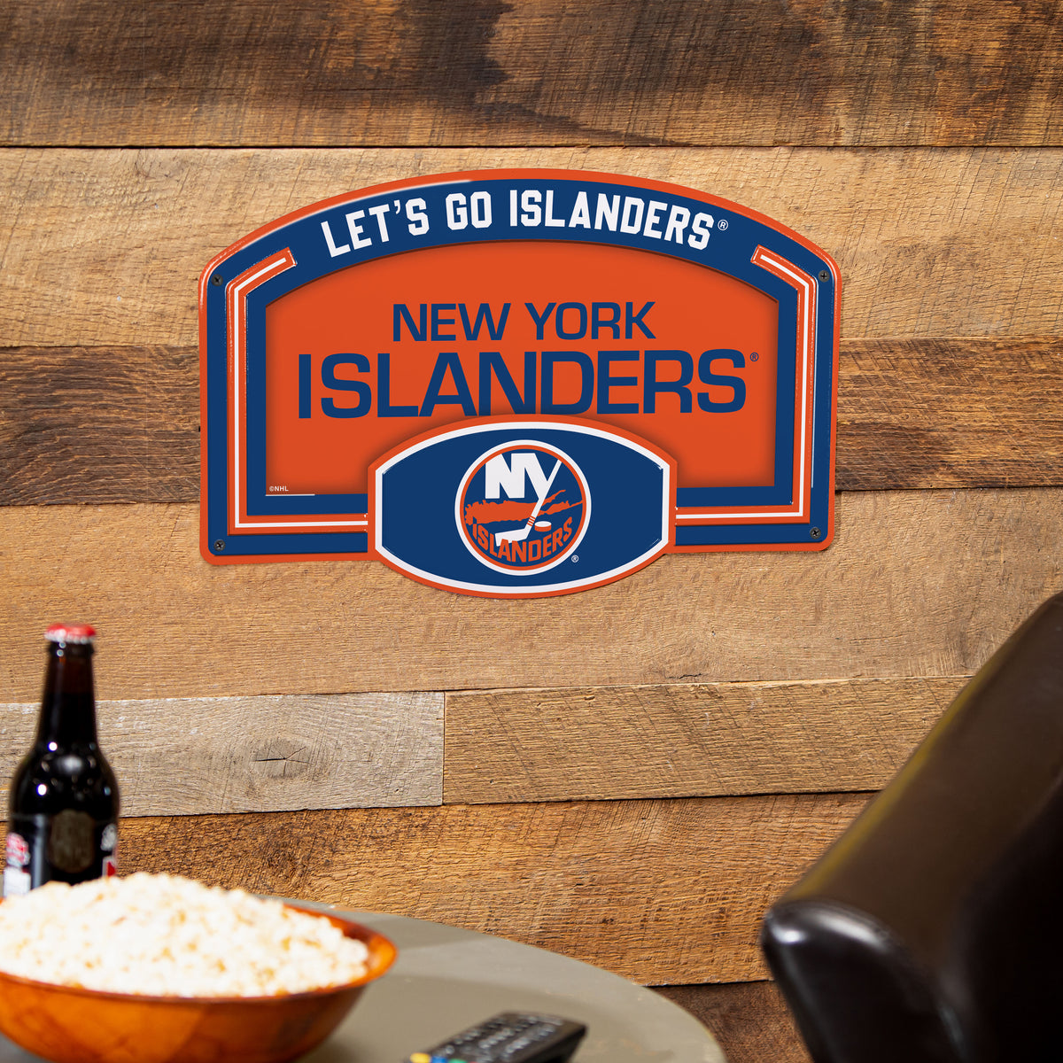 New York Islanders USA Embossed Steel Wall Sign, 11